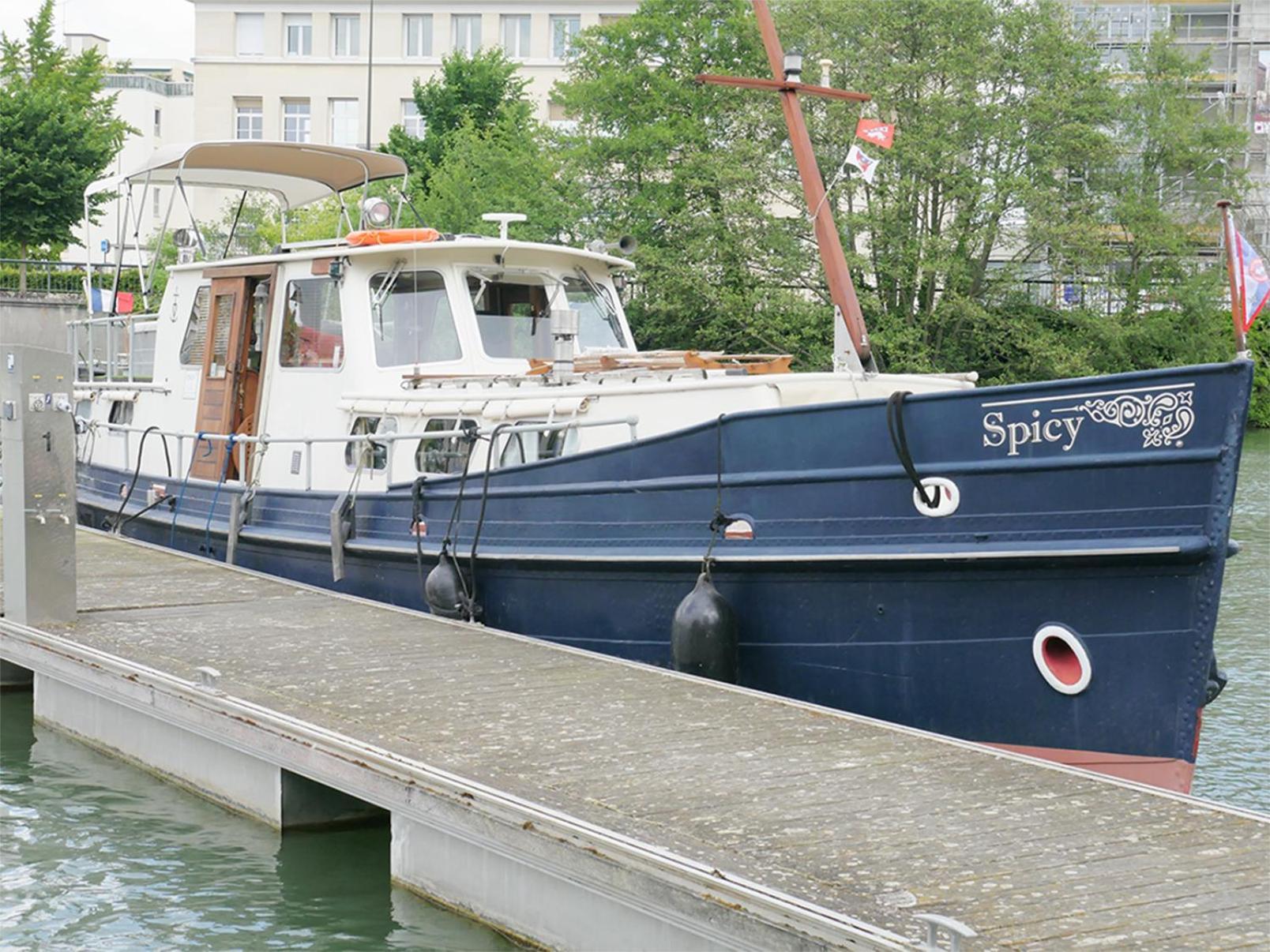 Spicy - Sejour Insolite Sur La Marne Meaux Eksteriør billede